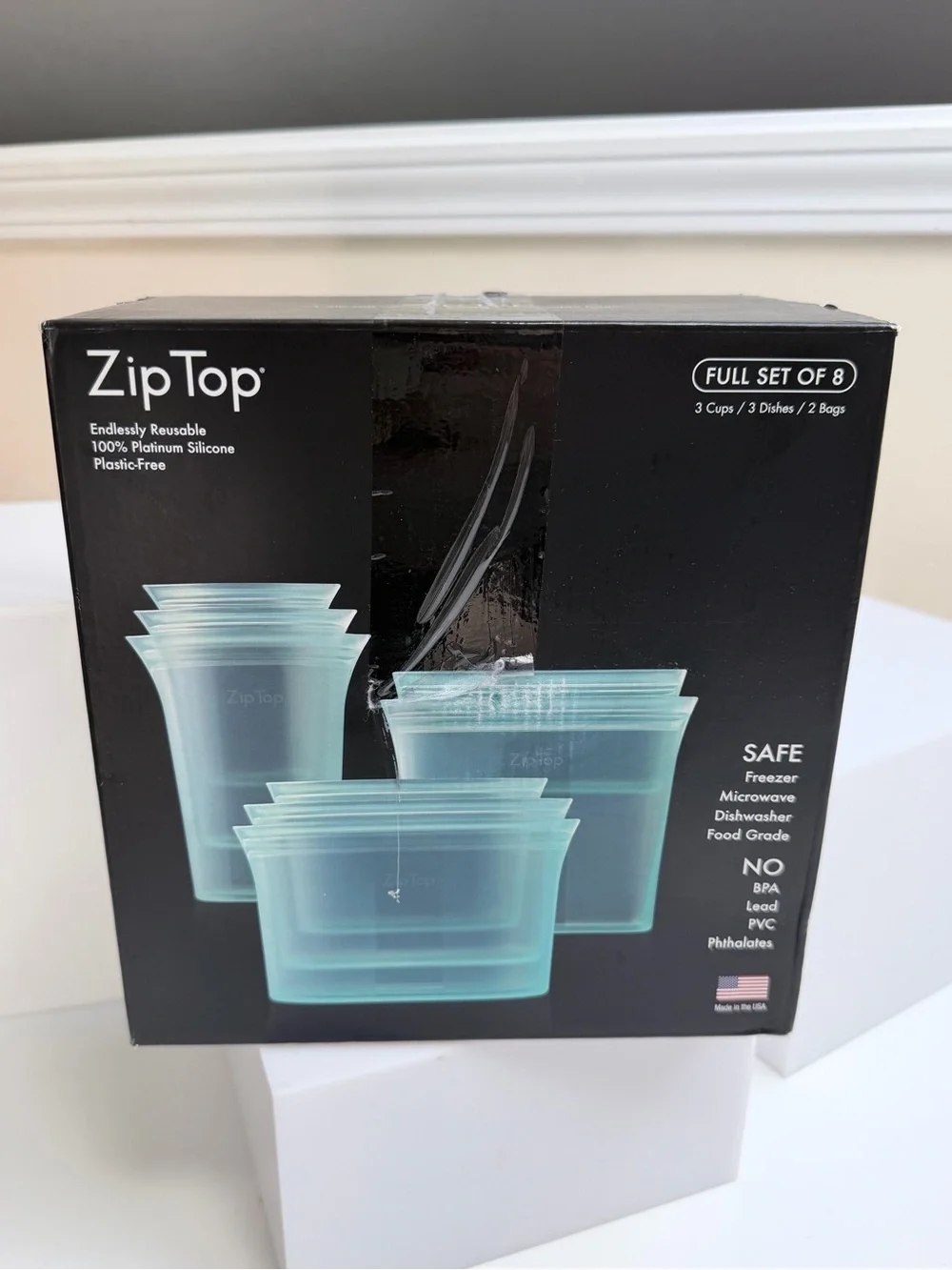 Zip Top Reusable  Silicone Food Storage Set Of 8 | Never Used | Teal